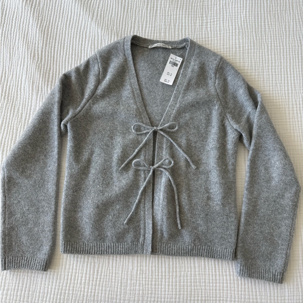 NWT Abercrombie Tie-Front Cardigan, V-Neck with Bows